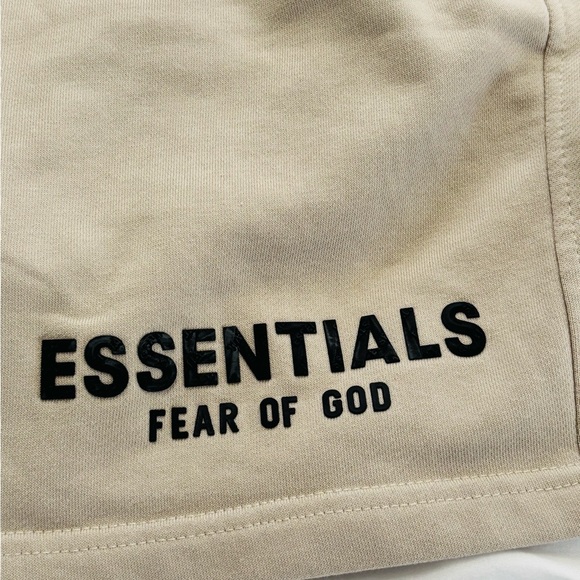 Fear of God Essentials Cream Athletic Shorts - Picture 5 of 7